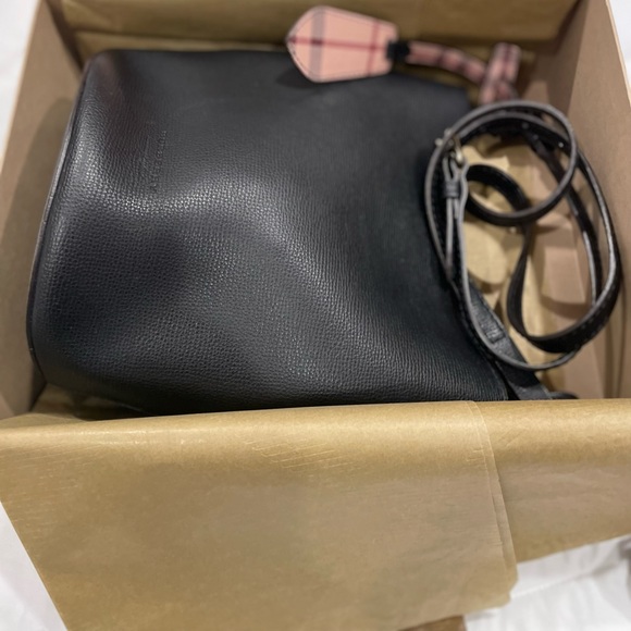 EUC Burberry bucket crossbody with dust bag and original tissue and box. Black - Picture 2 of 16